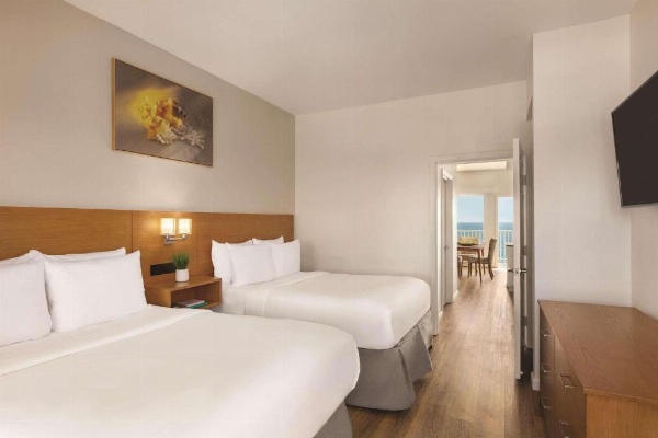 Radisson Hotel Panama City Beach - Oceanfront image 17