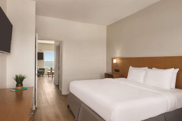 Radisson Hotel Panama City Beach - Oceanfront image 22